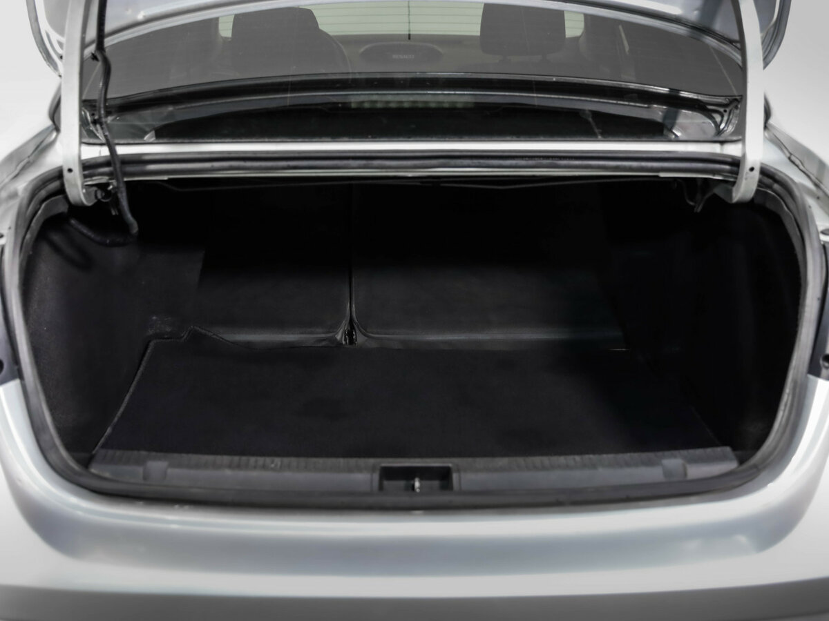 Купить Renault Fluence I Рестайлинг, 2014, 207 309 км, фото №25